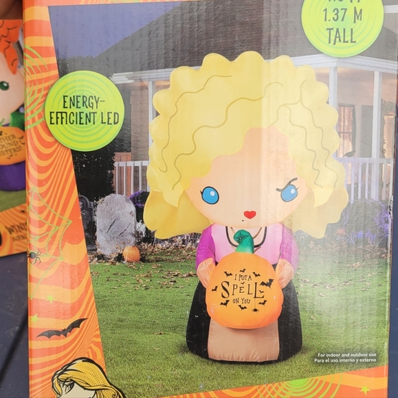 Hocus Pocus: Sarah (Sanderson Sisters) - Picture 2 of 3